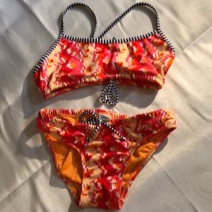 Dolphin ugly training bikini